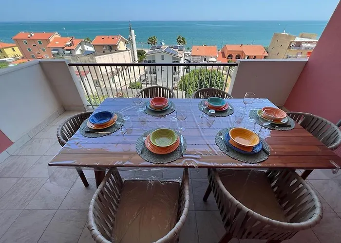 דירה Roby Seahouse *