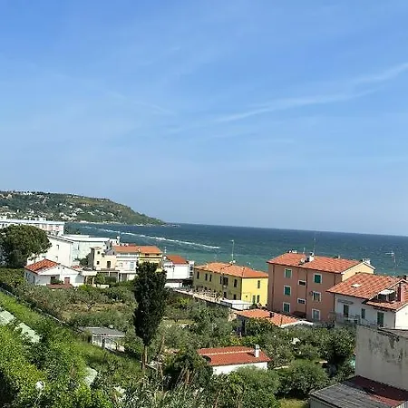 Roby Seahouse Appartamento *