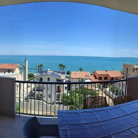Apartment Roby Seahouse *